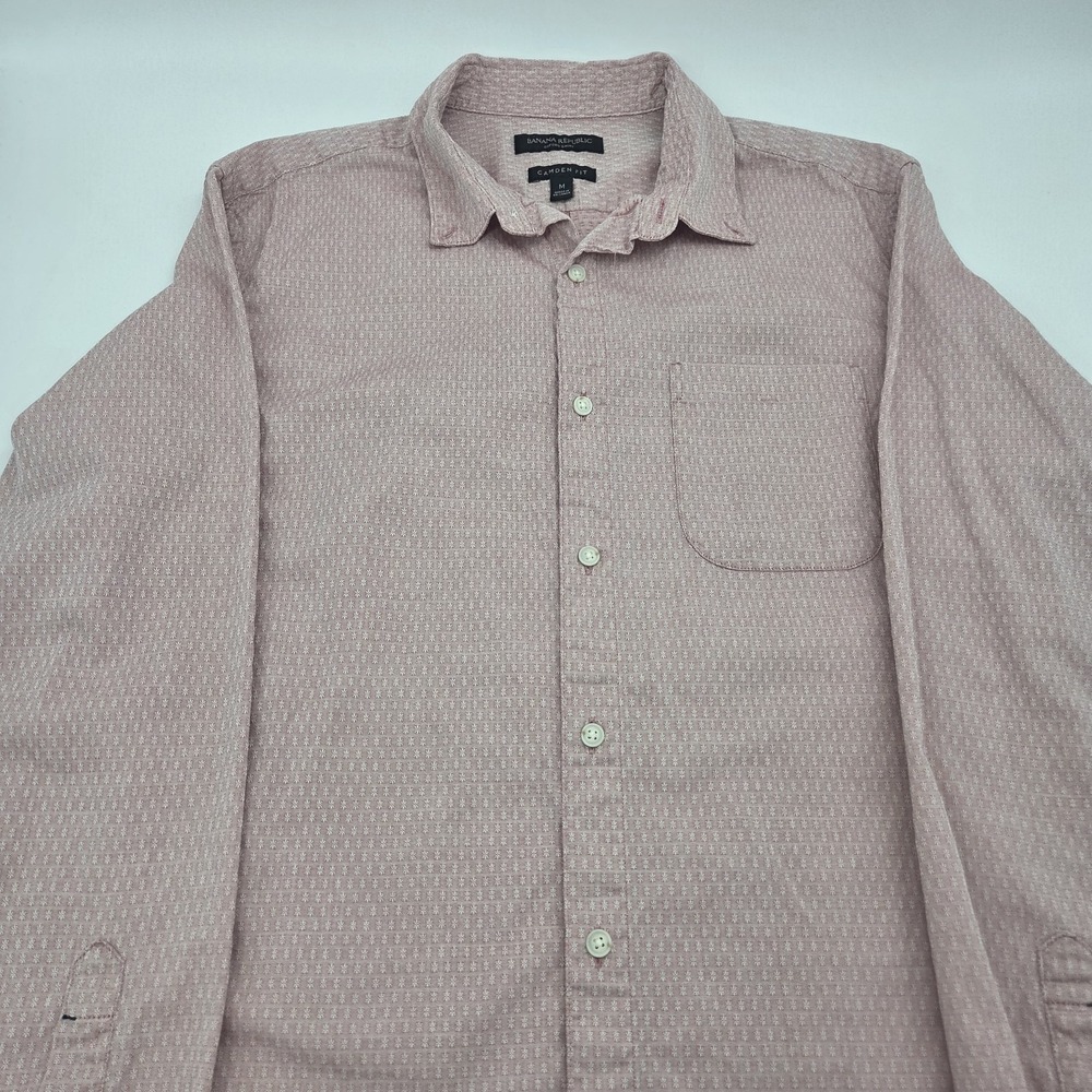 Banana Republic Medium Red Geometric Camden Fit Long Sleeve Button-Up Shirt
